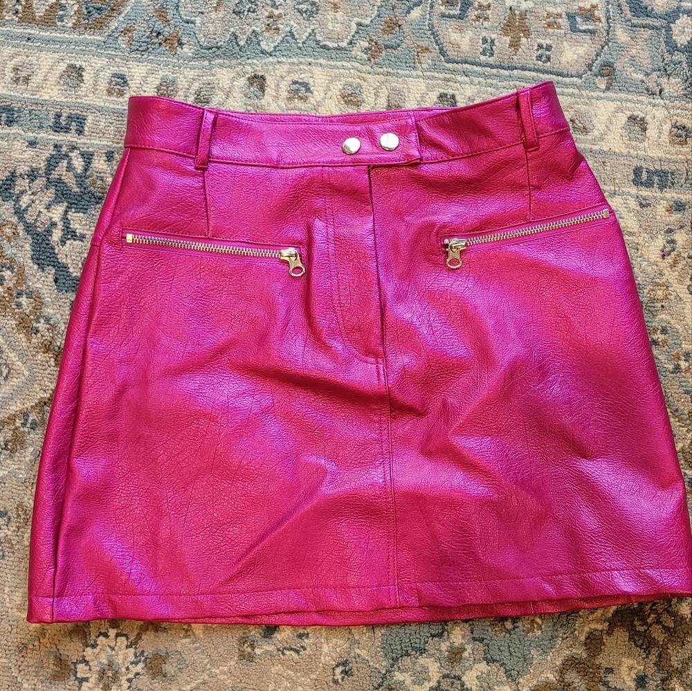 Fushia pink faux Leather Medium skirt